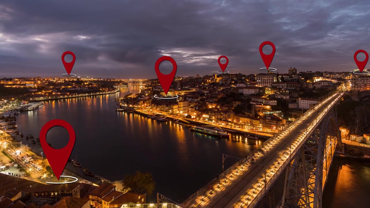 Time-lapse aereo di Porto, Portogallo, principale destinazione turistica, con animazione di siti di interesse e mappa GPS per tour guidati.