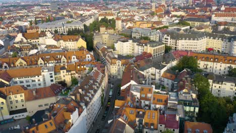 Vogelperspektive-Luftaufnahme-Der-Städtischen-Nachbarschaft-In-Der-Europäischen-Stadt