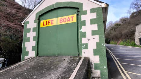 estación de socorristas en el viejo muelle tramore waterford irlanda