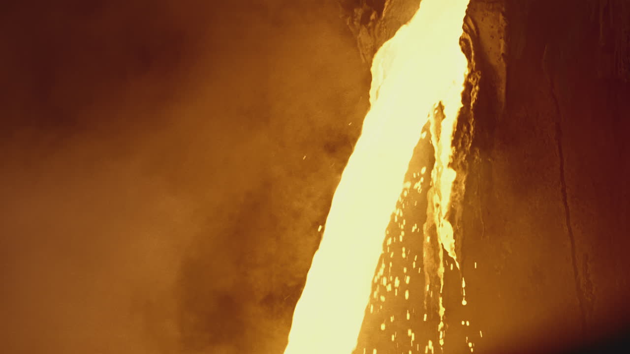 녹은 금속 기 및 주조 과정