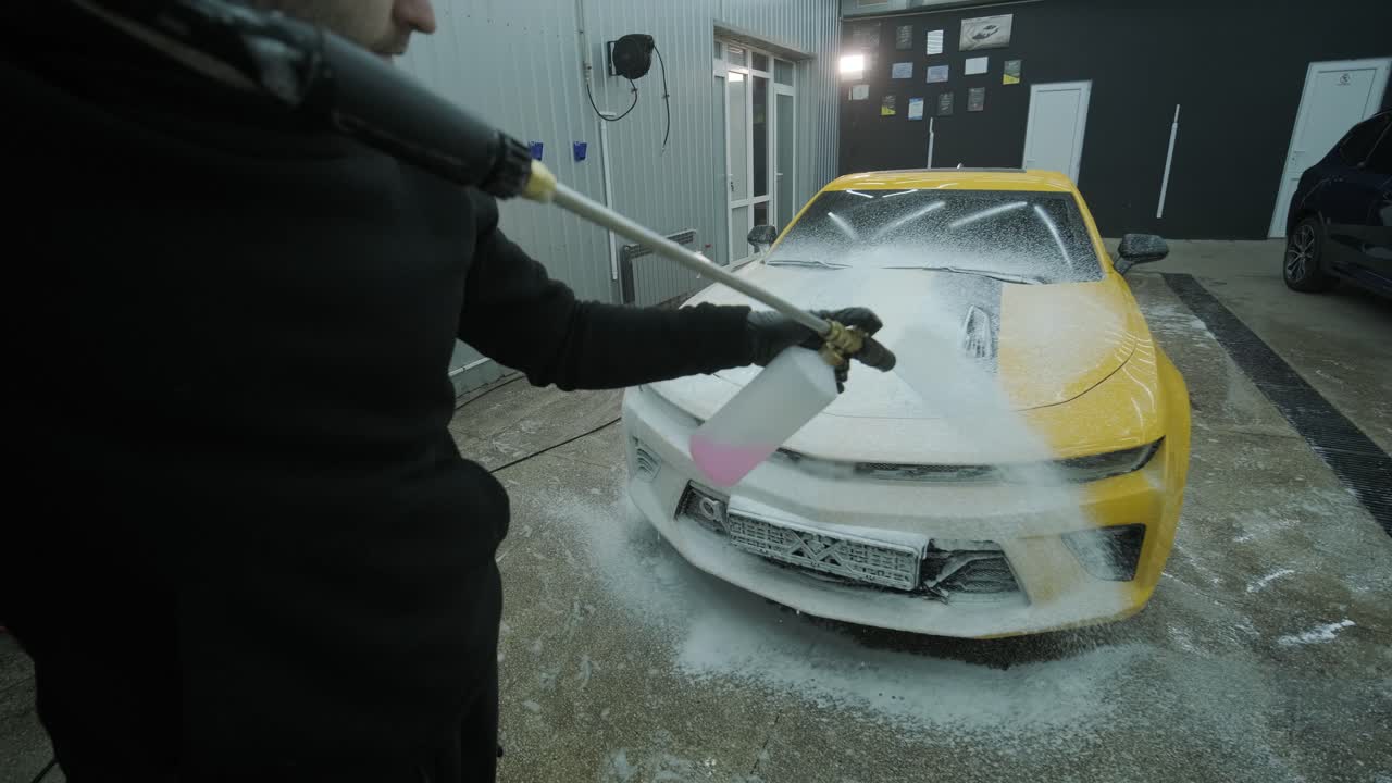 Professional Car Detailing – Washing, Ceramic Coating, and Interior Cleaning