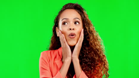 mujer, cara y sorprendido o wow en la pantalla verde