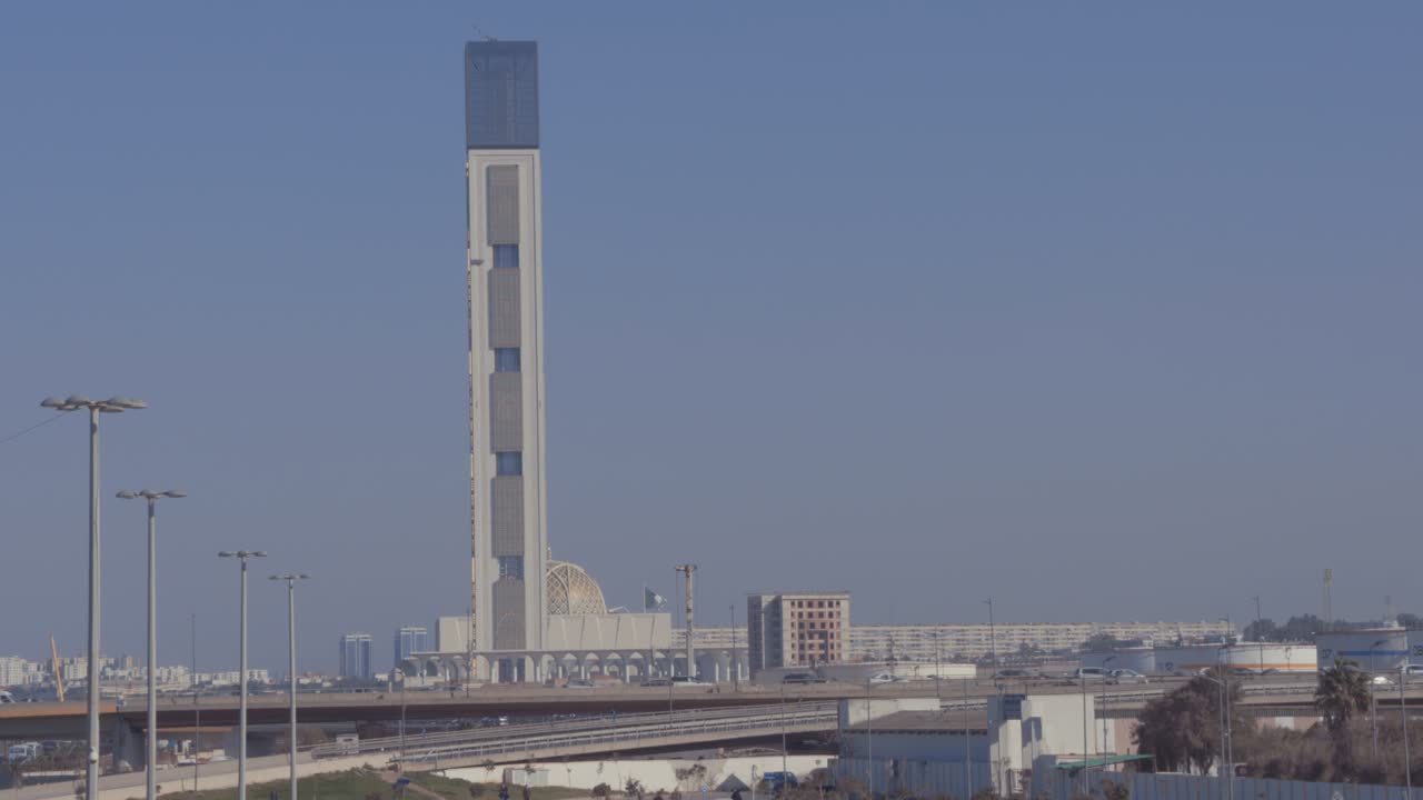 el minarete de la gran mezquita de argel.
