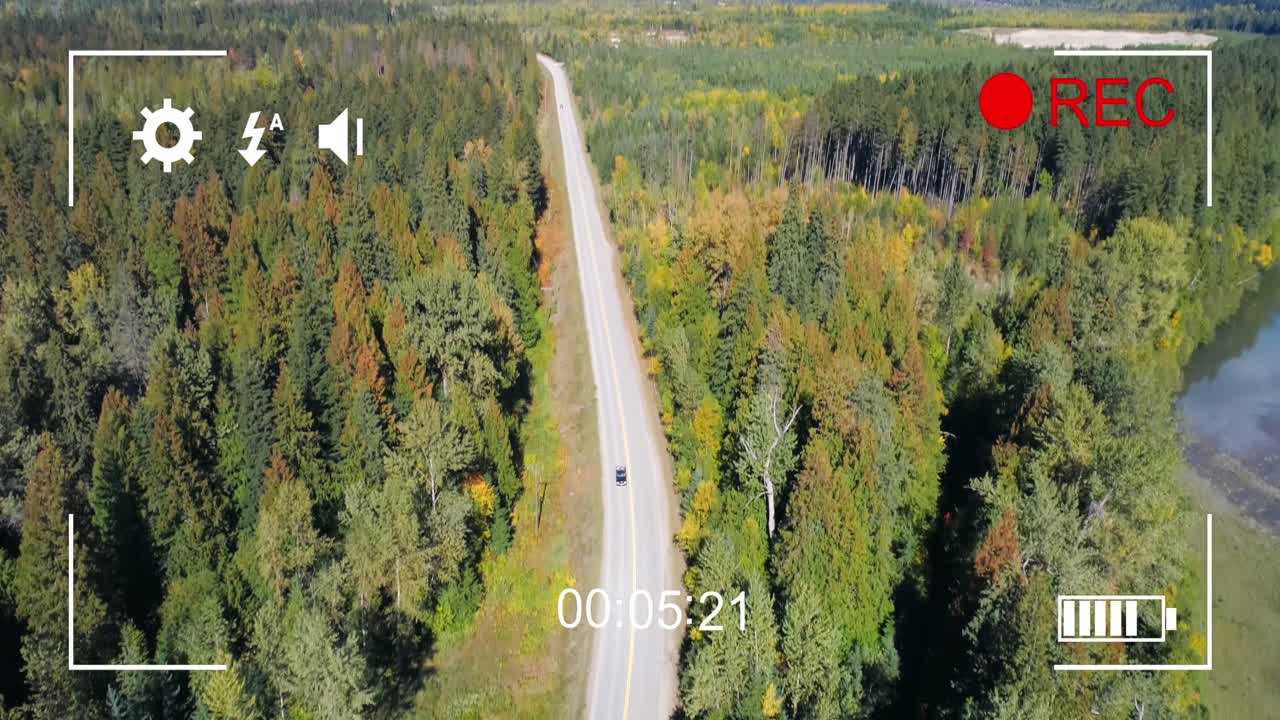 디지털 카메라 4k로 시골의 교통을 촬영