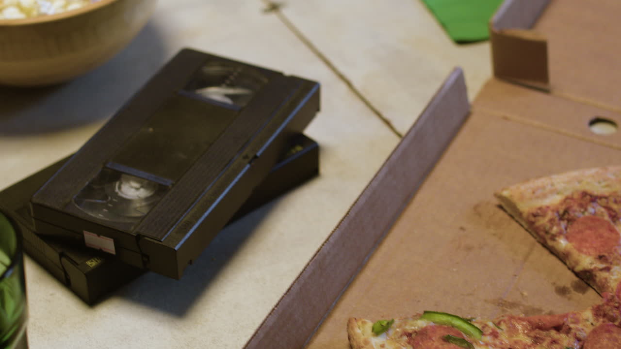 물체 로 가득 찬 테이블 의 클로즈업