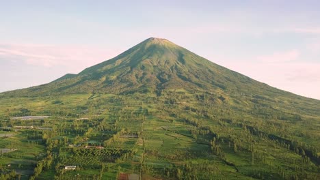 Monte-Sindoro-Con-Vista-Rural-Campo