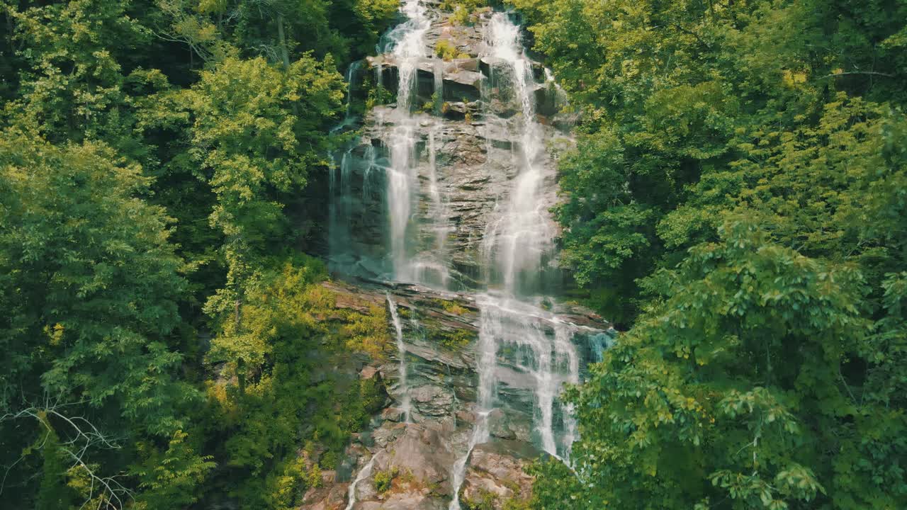 Beautiful drone footage of Amicalola Falls, the largest waterfall in all of Georgia