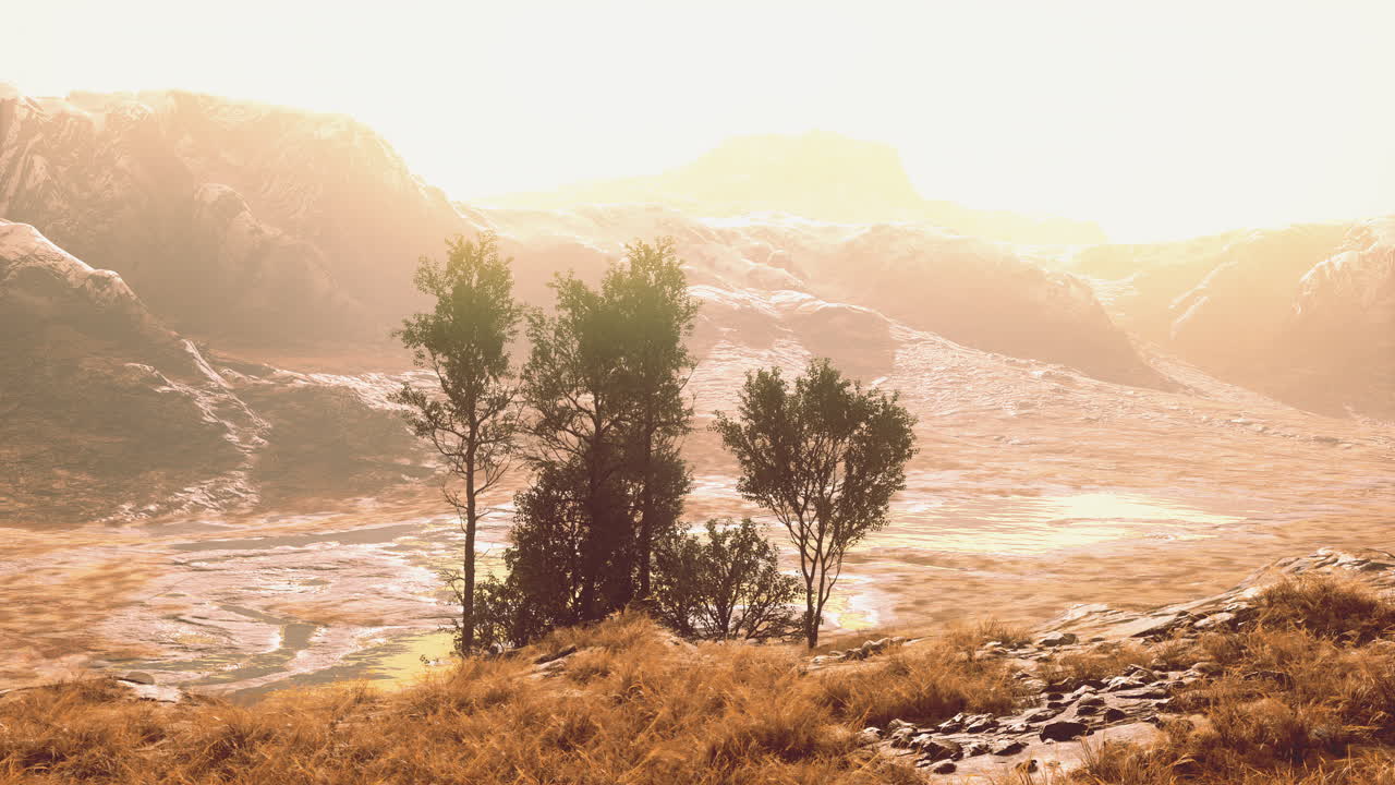 山脈 の 上 の 日の出