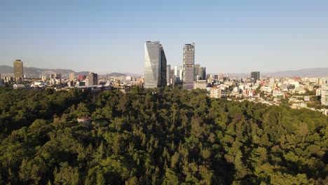 The-most-important-park-in-Mexico,-Chapultepec-forest