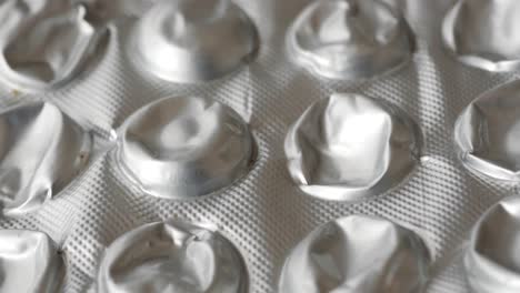 primer plano de un envase blister vacío