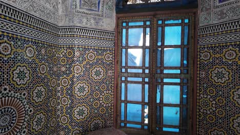 Wall-design-mosaic-arabic-islamic-motif-pattern-authentic-Morocco-riad