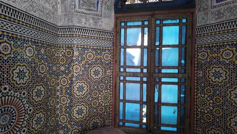 diseño de pared mosaico árabe motivo islámico patrón auténtico marroquí riad