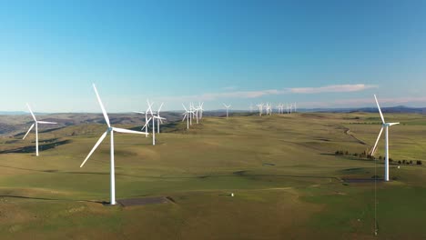 澳大利亞新南威爾士州博科岩風力發電廠 (boco rock wind farm) 的空中景觀