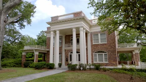 Herndon-Home-in-Atlanta,-Georgia-with-drone-video-close-up-pulling-back