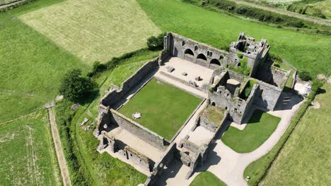 Sobrevuelo-De-Drones-De-Dunbrody-Abbey-Campile-Wexford-Una-De-Las-Muchas-Atracciones-Turísticas-En-Esta-Exuberante-Tierra-De-Cultivo-De-Este-Condado-En-Una-Mañana-De-Verano