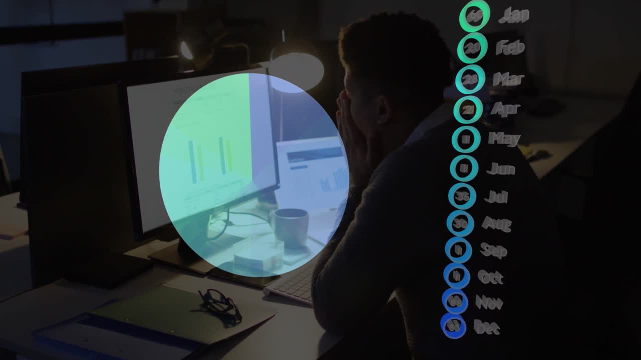 사무실에서 일하는 두 인종의 사업가에 대한 금융 데이터 처리 애니메이션