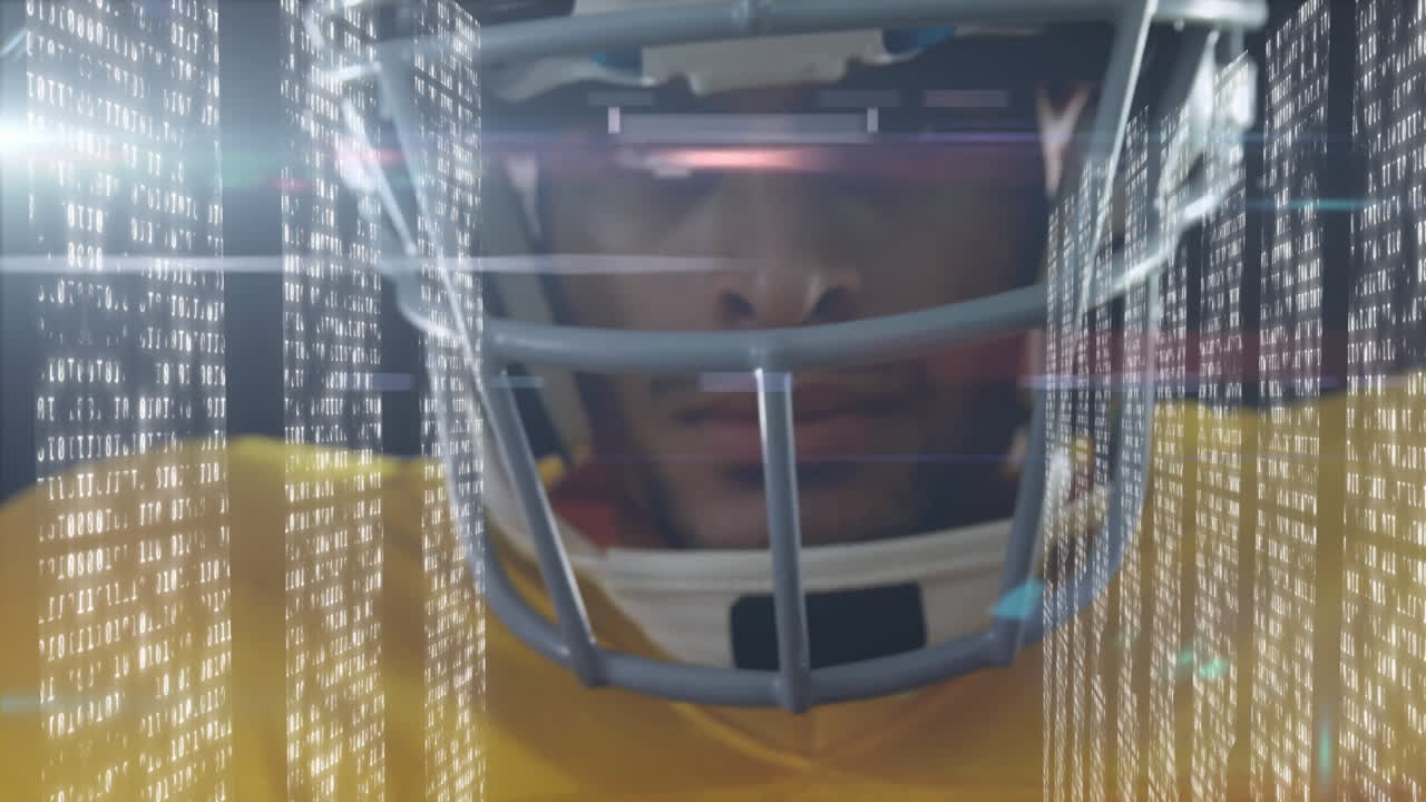 Giocatore di football americano con casco in animazione, con dati digitali ed effetti di luce