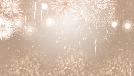 explosión de fuegos artificiales reales de 4k en cielo de bucle de fondo de movimiento negro brumoso de humo en explosión de fuegos artificiales