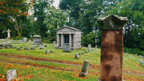 cripta en un cementerio