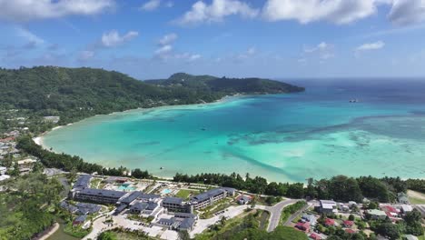 Playa-Anse-A-La-Mouche-En-La-Isla-Mahe-En-Victoria-Seychelles