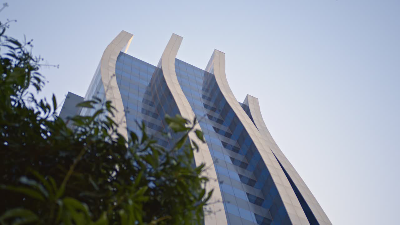 One of the office towers of the iconic Shopping Paseo La Galería located in Paraguay, in the Ykua Sati neighborhood, featuring an office tower, shopping mall, hotel, and apartment building.