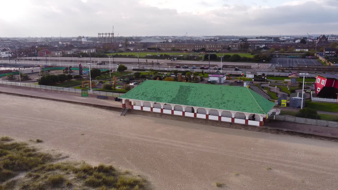 영국 노퍽 해변 옆에 있는 놀이 경이 부동산