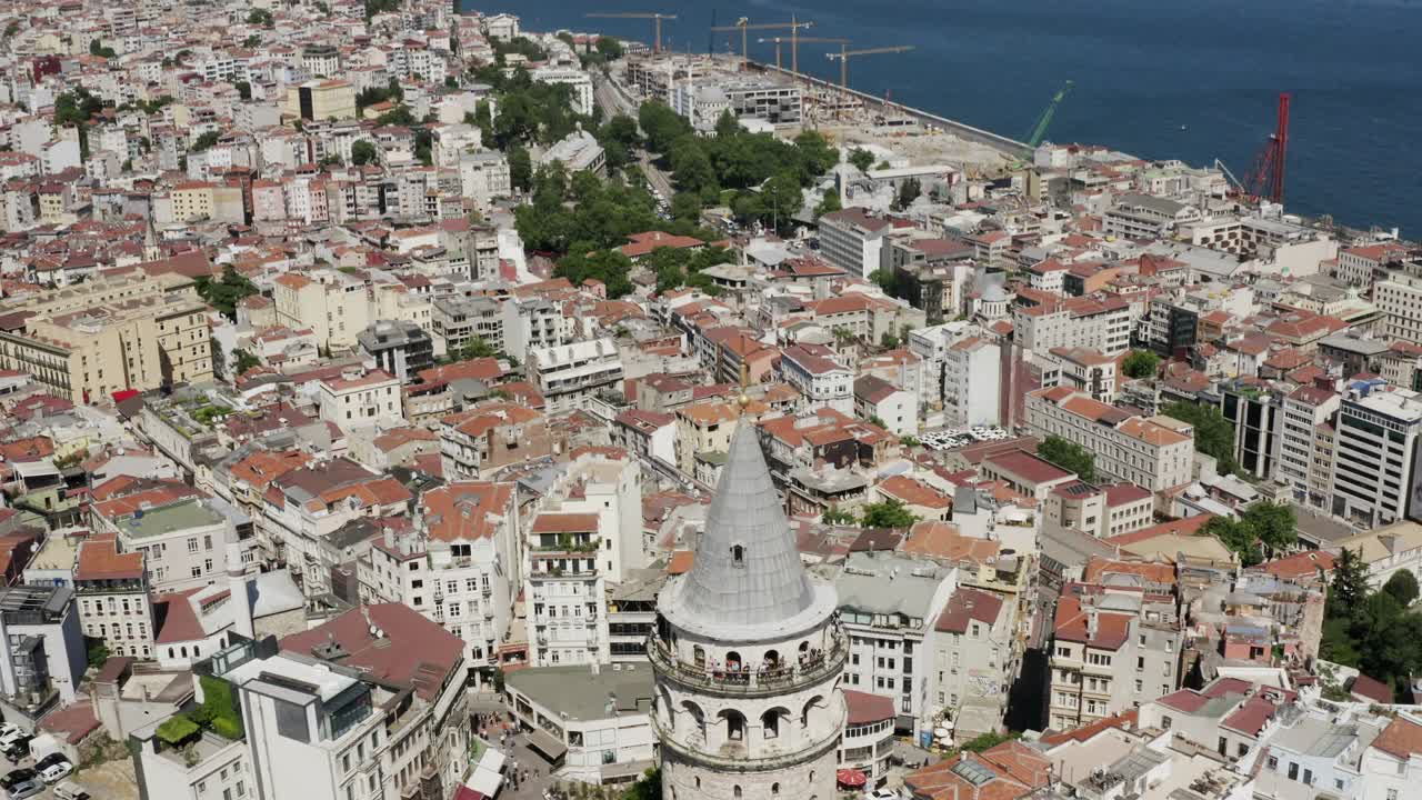 el bósforo de estambul y la torre galata vista aérea 2