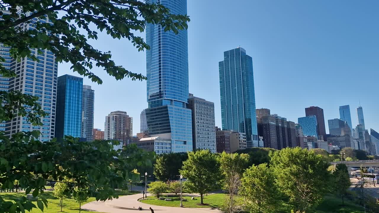 Chicago (EUA), Grant Park e edifícios ao longo da South Michigan Avenue, arranha-céus e torres