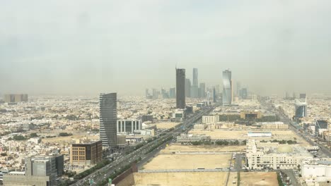 Fast-Riyadh-Highway-Traffic-Saudi-Arabia