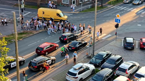 People Crossing The Pedestrian Lane - Static Shot