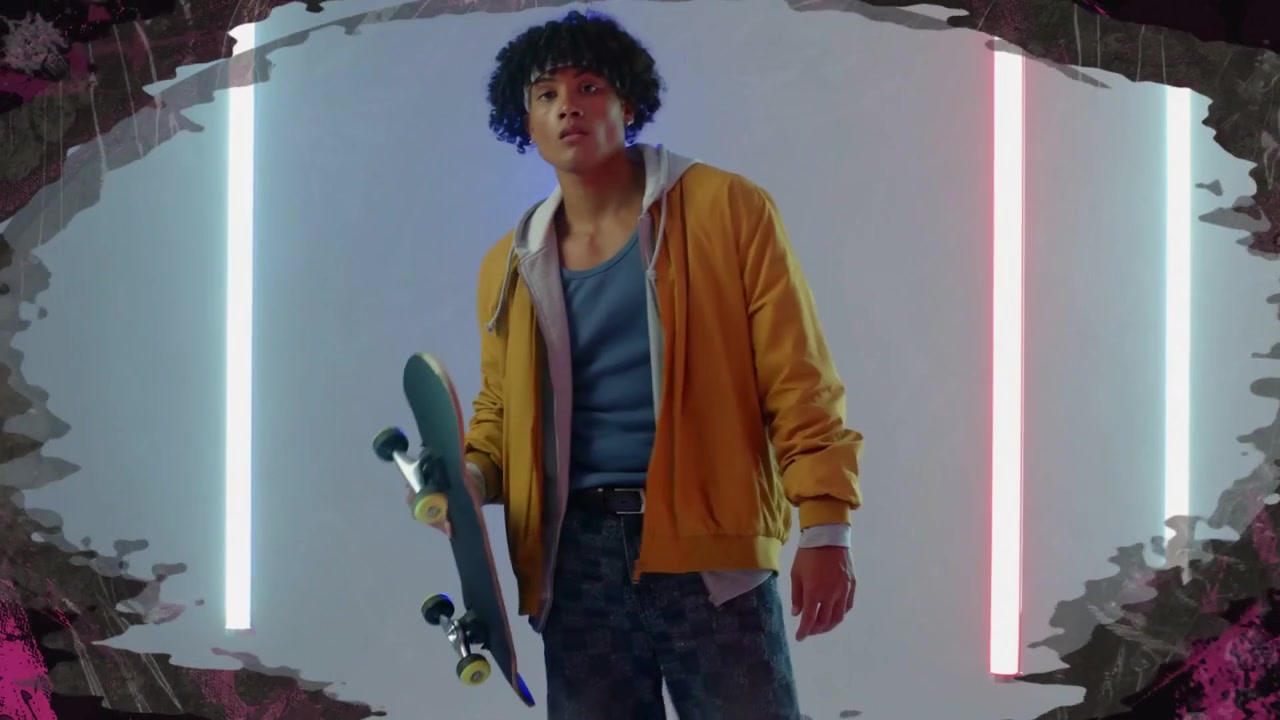 Video verticale: Skater che si sposta, tiene la tavola, posa tra i LED, con una sovrapposizione strappata che incornicia l'inquadratura per una pubblicità