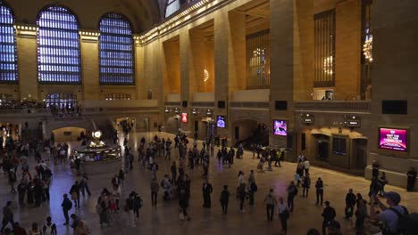 grand central terminal: a crowded concourse