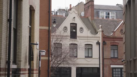 Office-And-Residential-Buildings-In-Bourdon-Street-Mayfair-London-4