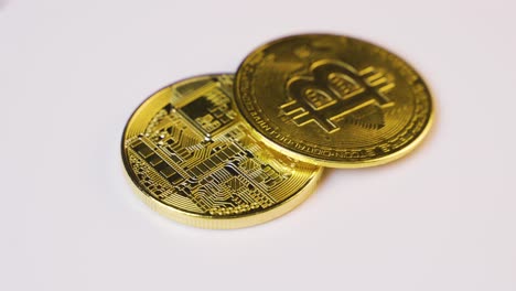 bitcoins para fines de inversión y comercio.