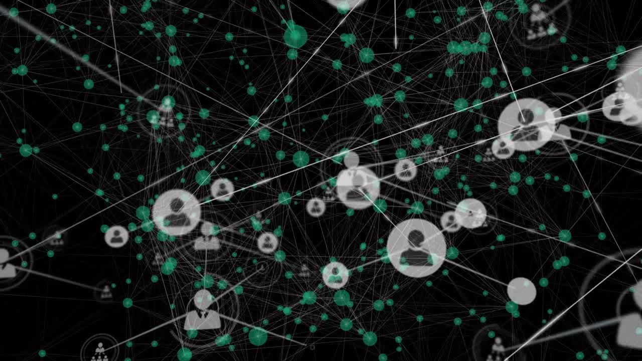 녹색 연결된 지점을 통해 데이터를 전송하는 사람 아이콘의 성장하는 네트워크의 애니메이션