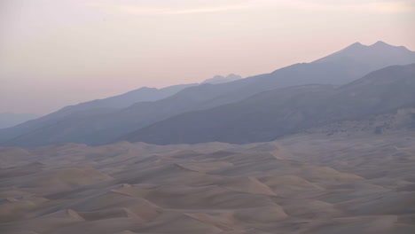 Vista-Panorámica-Del-Parque-Nacional-De-Las-Grandes-Dunas-De-Arena-Campo-De-Dunas-Colorado-Ee.uu.