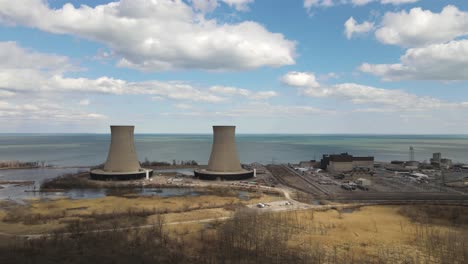 Planta-De-Energía-Nuclear-Para-La-Producción-De-Electricidad-En-Michigan,-Vista-Aérea