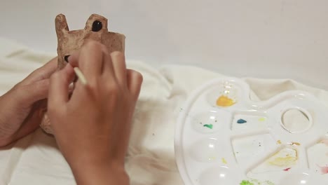 cerámica de pintura para niños
