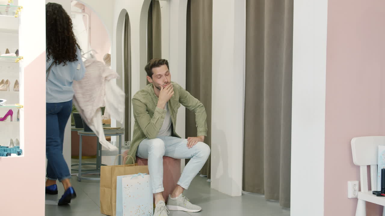 옷 가게에서 쇼핑 경험