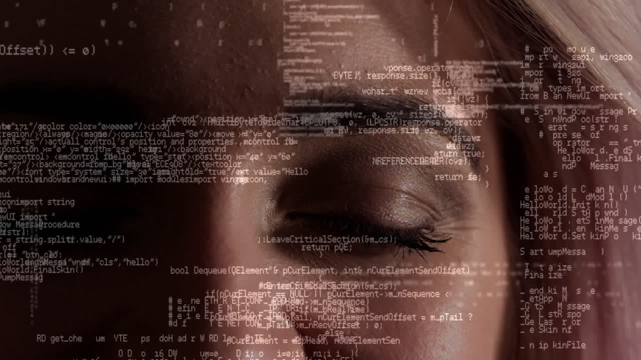 datos desplazándose contra un fondo de ojos de mujer