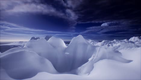 Oval-shaped-UFO-UAP-emerges-from-a-hole-in-the-Polar-Arctic-region-CGI