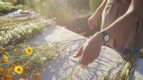 preparation of flowers for tying bouquets