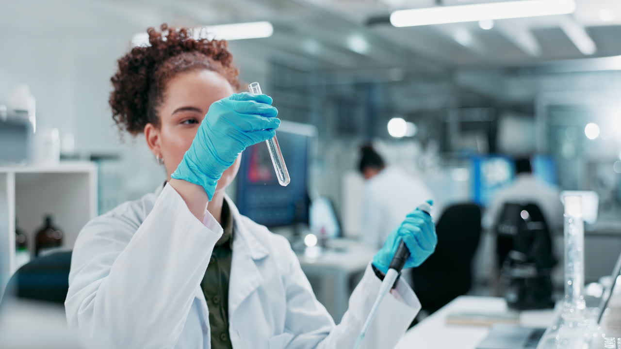 Scientist working in a lab