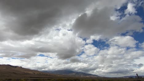 Gewitterwolken-In-Den-Bergen