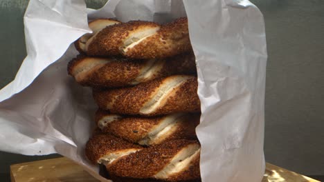 pavo delicioso crujiente llamado simit