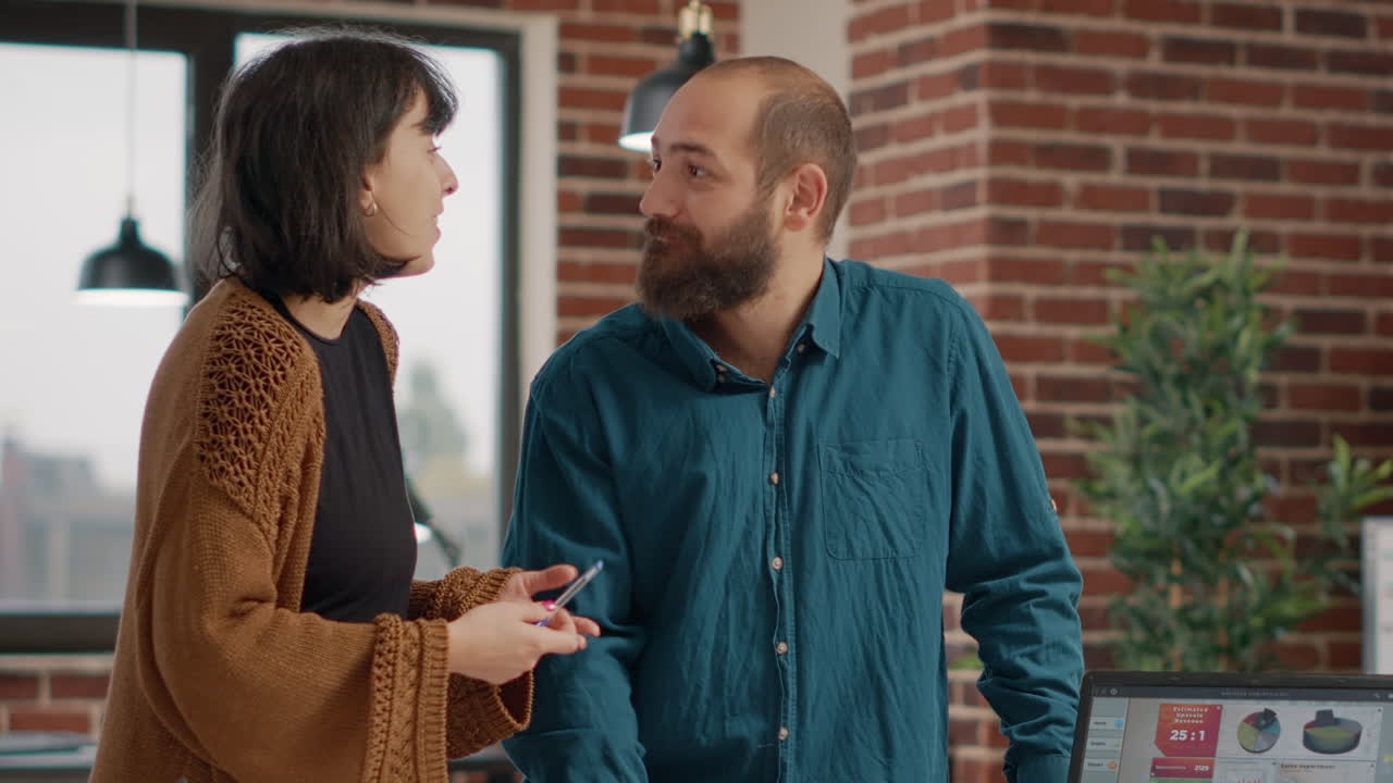 reunión de negocios en una oficina moderna