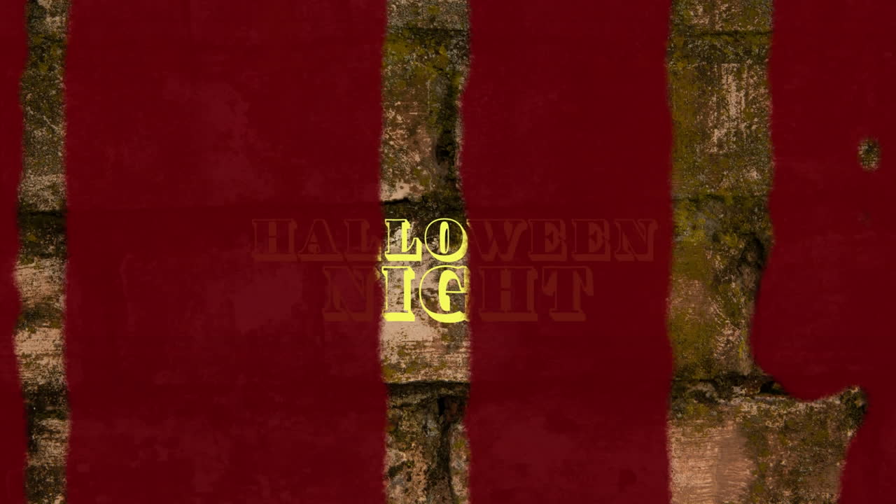 벽돌 배경의 피 얼룩 위에 할로윈 밤 텍스트의 애니메이션