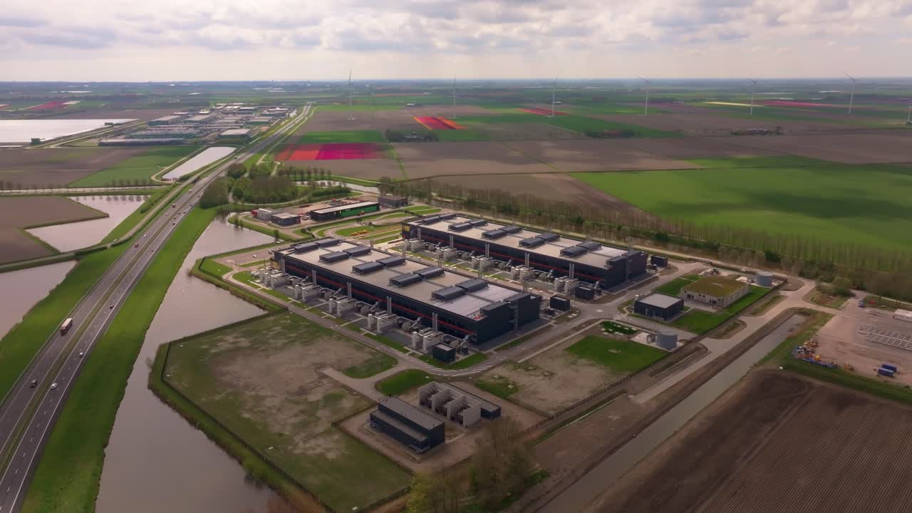 Ultra modern new build data center, Netherlands