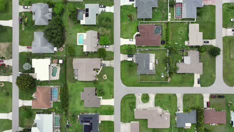 luxurious neighborhood of american neighborhood in florida