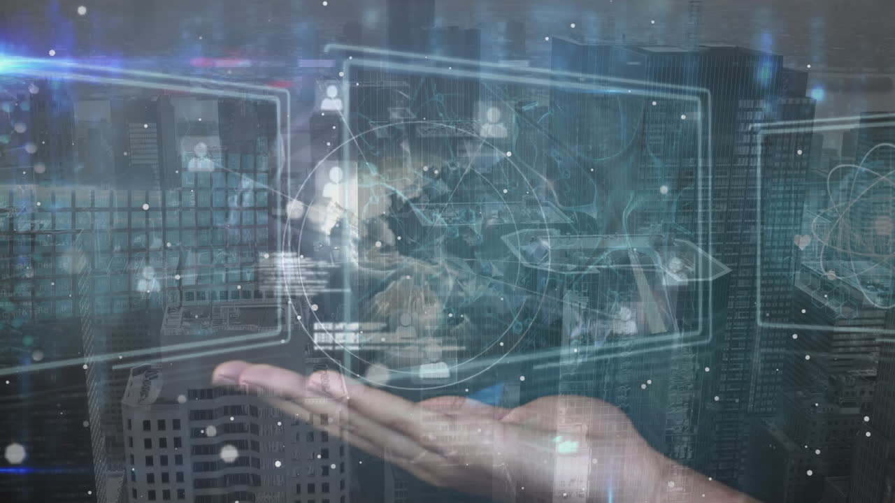 animación de puntos blancos y pantallas con procesamiento de datos sobre mano cubierta contra edificios altos.